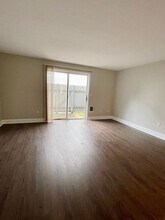 3105 SE 89th Ave in Portland, OR - Building Photo - Building Photo