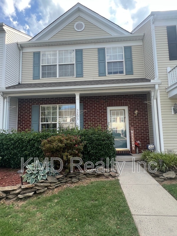 property at 3203 Mannington Dr