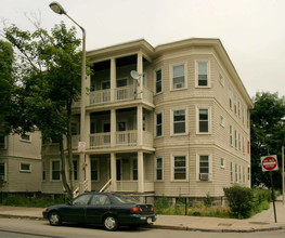 156A South St in Jamaica Plain, MA - Foto de edificio - Building Photo