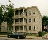 156A South St in Jamaica Plain, MA - Building Photo - Building Photo