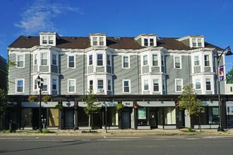 168 Broadway, Unit 164-2A in Somerville, MA - Building Photo - Building Photo