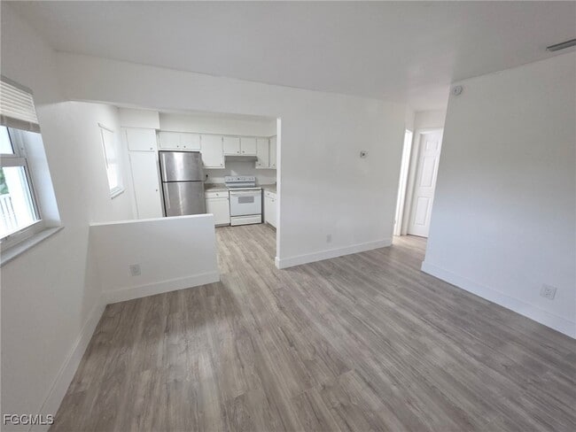 2708 Broadway in Ft. Myers, FL - Building Photo - Building Photo