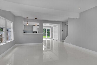 1426 Van Buren St in Hollywood, FL - Building Photo - Building Photo