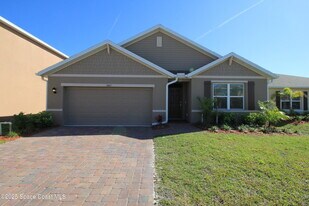 4887 Barr St in West Melbourne, FL - Building Photo