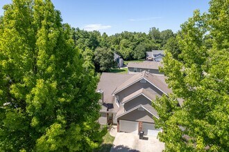 4401-4403-4403 Cheryl Ct in Columbia, MO - Building Photo - Building Photo