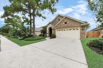 19346 Dickson Park Dr in Spring, TX - Foto de edificio - Building Photo