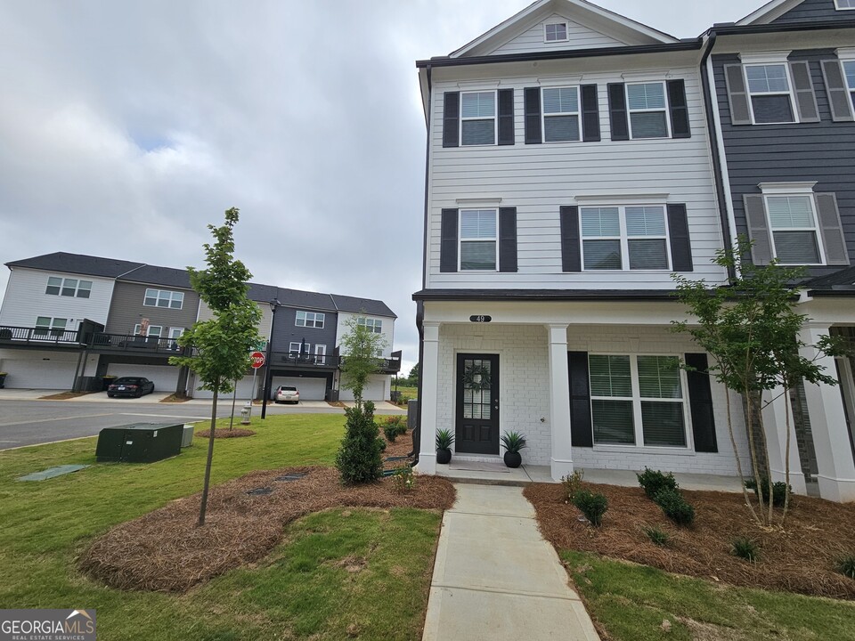 49 Cobalt Ln in Newnan, GA - Building Photo