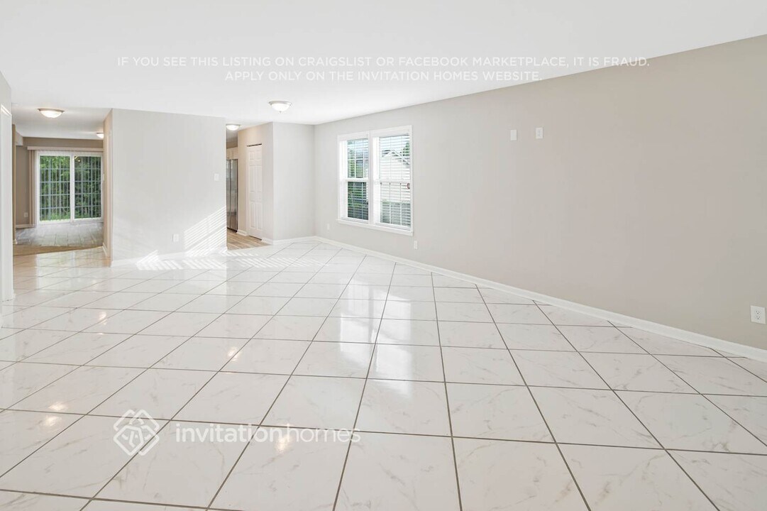 13945 Pinyon Pine Ln in Charlotte, NC - Building Photo