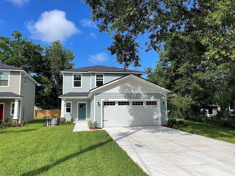 1745 Charlotte St in Jacksonville, FL - Building Photo