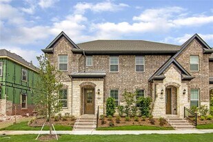 4536 English Maple Dr in Arlington, TX - Building Photo