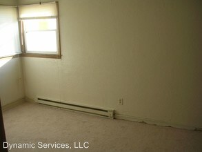 809 W 10th St-Unit -1-2 in Sioux Falls, SD - Building Photo - Building Photo