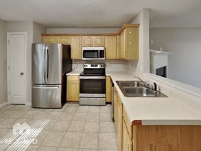 227 London Dr in Mcdonough, GA - Building Photo - Building Photo