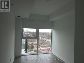 1007 The Queensway in Toronto, ON - Building Photo - Building Photo