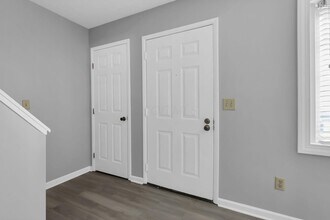 1642 Park Row Dr in Columbus, OH - Building Photo - Building Photo