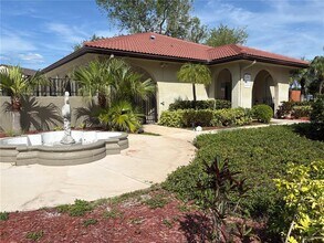 6262 142nd Ave N in Clearwater, FL - Building Photo - Building Photo