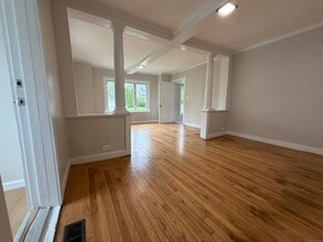 111 Fort Hale Rd in New Haven, CT - Building Photo - Building Photo