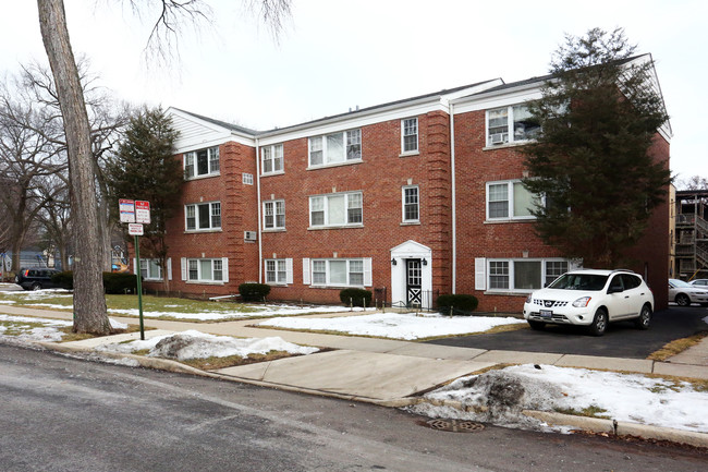 Crain Street and Oak Avenue in Evanston, IL - Building Photo - Building Photo