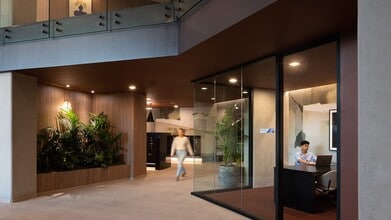 Folia in San Diego, CA - Foto de edificio - Building Photo