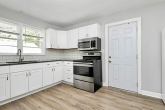 2318 Amber Crest Dr in Gastonia, NC - Foto de edificio - Building Photo