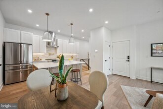 1614 Kilbourne Pl NW in Washington, DC - Building Photo - Building Photo