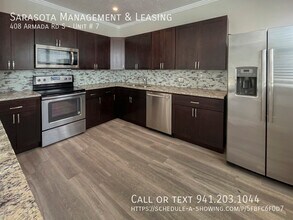 408 Armada Rd S in Venice, FL - Building Photo - Building Photo