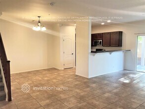 13405 N 87th Dr in Peoria, AZ - Foto de edificio - Building Photo