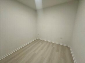 5587 Millenia Blvd in Orlando, FL - Building Photo - Building Photo