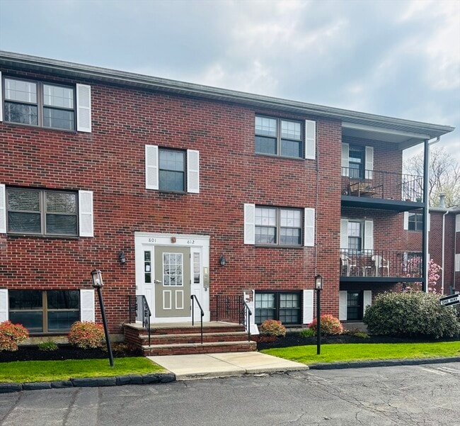 property at 90 Neponset St