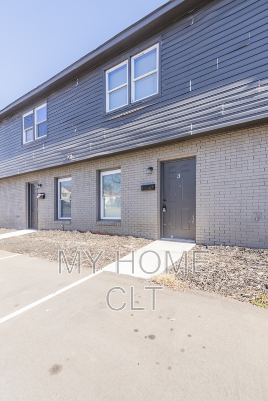 property at 931 Cantwell St