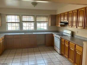 119 S Arlington Ave in East Orange, NJ - Building Photo - Building Photo