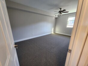 4585 Manayunk Ave in Philadelphia, PA - Building Photo - Building Photo