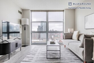 180 N Jefferson St in Chicago, IL - Building Photo - Building Photo