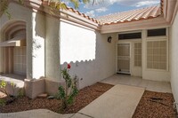 2744 Crown Ridge Dr in Las Vegas, NV - Building Photo - Building Photo