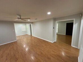 835 Wycliffe Dr in Houston, TX - Building Photo - Building Photo