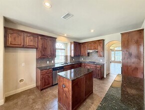 6413 Fitzgerald Dr in Plano, TX - Building Photo - Building Photo