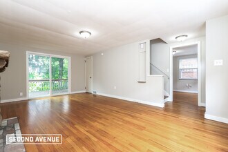 106 Watson Blvd in Pittsburgh, PA - Building Photo - Building Photo