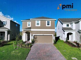 7896 Syracuse Dr in Clermont, FL - Building Photo