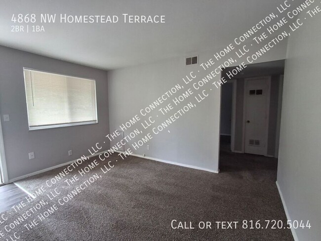 4862-4868 NW Homestead Terrace in Riverside, MO - Building Photo - Building Photo