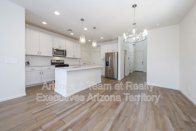 property at 7867 S Walnutview Dr