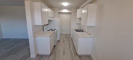 4507-144 44 Ave in Stony Plain, AB - Building Photo - Building Photo