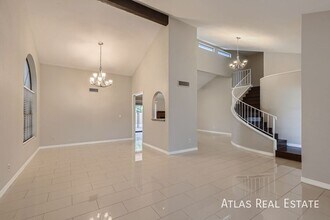 5337 W Desert Hills Dr in Glendale, AZ - Foto de edificio - Building Photo