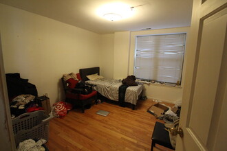 2016 Massachusetts Ave, Unit 2 in Cambridge, MA - Building Photo - Building Photo