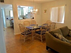 5150 Willow Links in Sarasota, FL - Building Photo