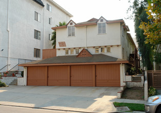 10622 Eastborne Ave in Los Angeles, CA - Building Photo - Building Photo