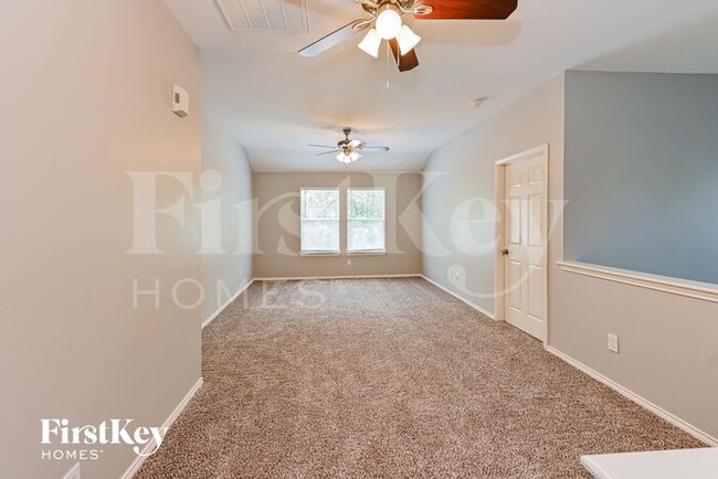 18402 Wolf Creek Tr in Humble, TX - Building Photo - Building Photo
