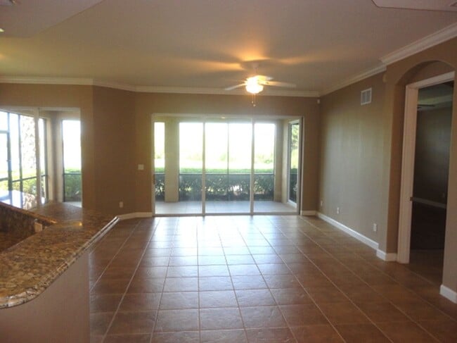 109 Bella Vista Terrace in Nokomis, FL - Building Photo - Building Photo