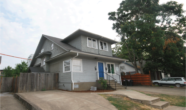 Prime Location Student Housing in Eugene, OR - Foto de edificio