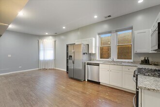 1654 W Cortland St in Chicago, IL - Building Photo - Building Photo