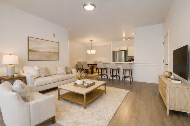 Creekside Apartments in Everett, WA - Foto de edificio - Building Photo