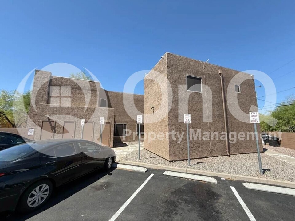 1712 E Pepper Cir in Mesa, AZ - Building Photo